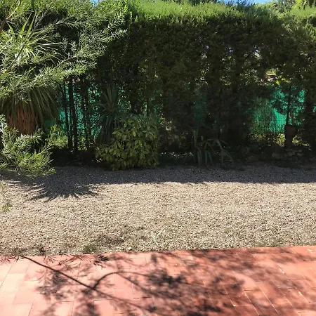 Villa En Buena Hora à Saze  Extérieur photo